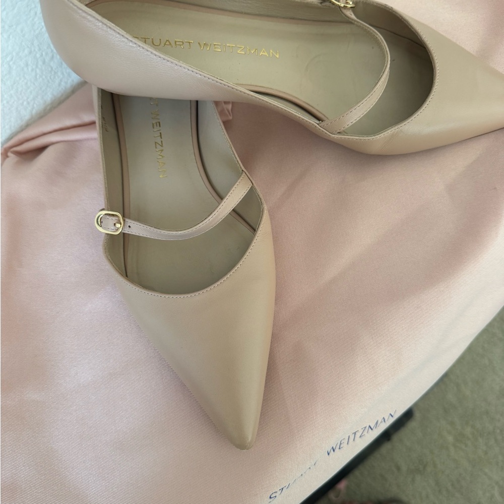 Stuart Weitzman Nude flats